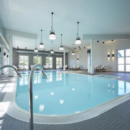 Reetland Am - Premium Reetdachvilla Mit 3 Schlafzimmern, Sauna Und Kamin E21 Holiday home Dranske